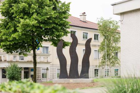 Odkritje spomenika Plamen (Katarina R. Ipavec) (1)